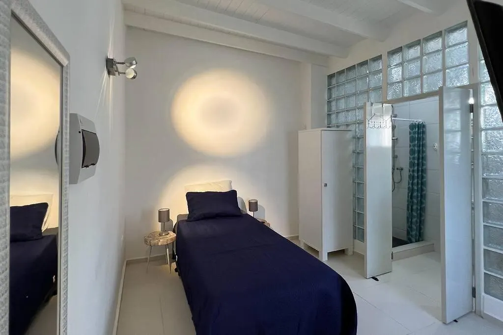 Hofi Celia Apartment Blue Bay